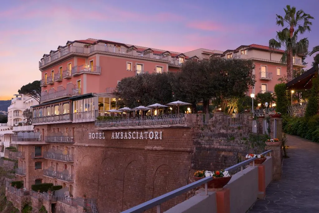 General view, Grand Hotel Ambasciatori, Naples