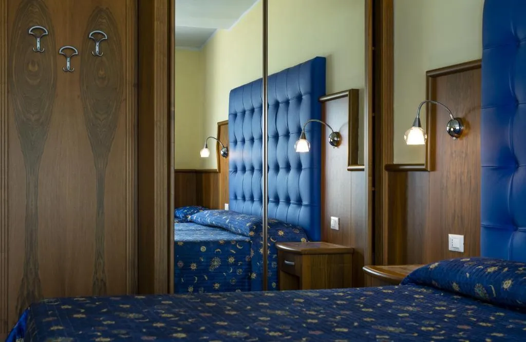 TRIPLE CLASSIC WITH BALCONY Room, Panoramic, Catania