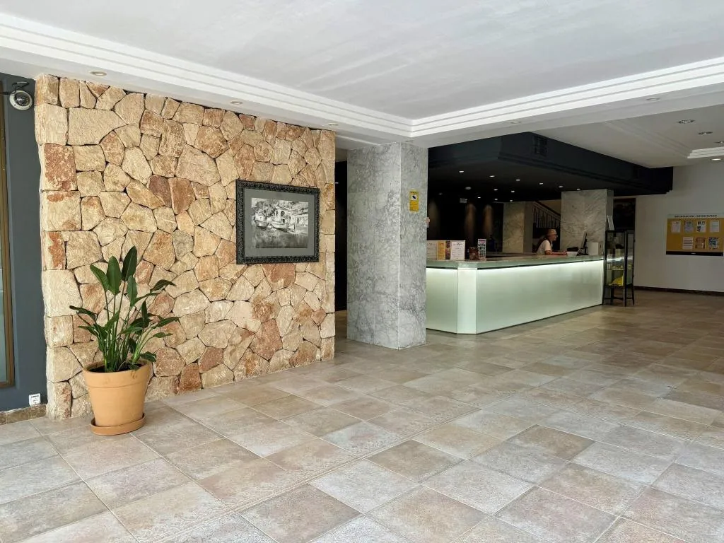 Lobby, Cala Ferrera, Majorca