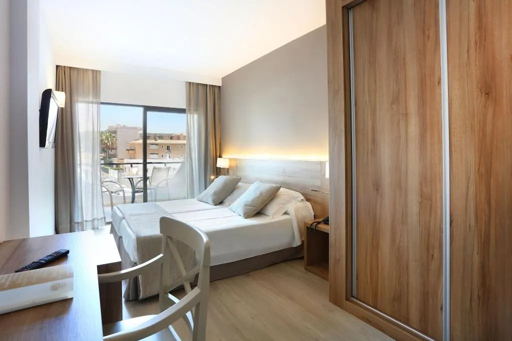 TWIN CITY VIEW Room, Playa Golf, Majorca