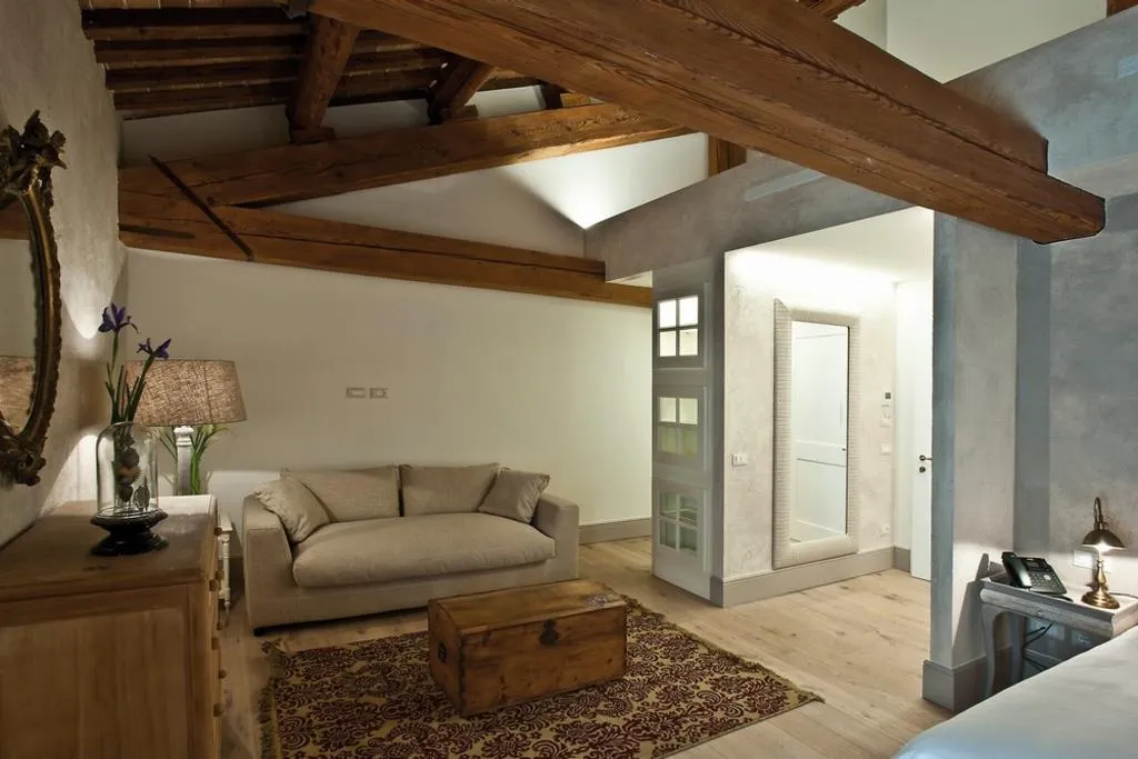 DOUBLE DELUXE Room, La Barchessa di Villa Pisani, Venice
