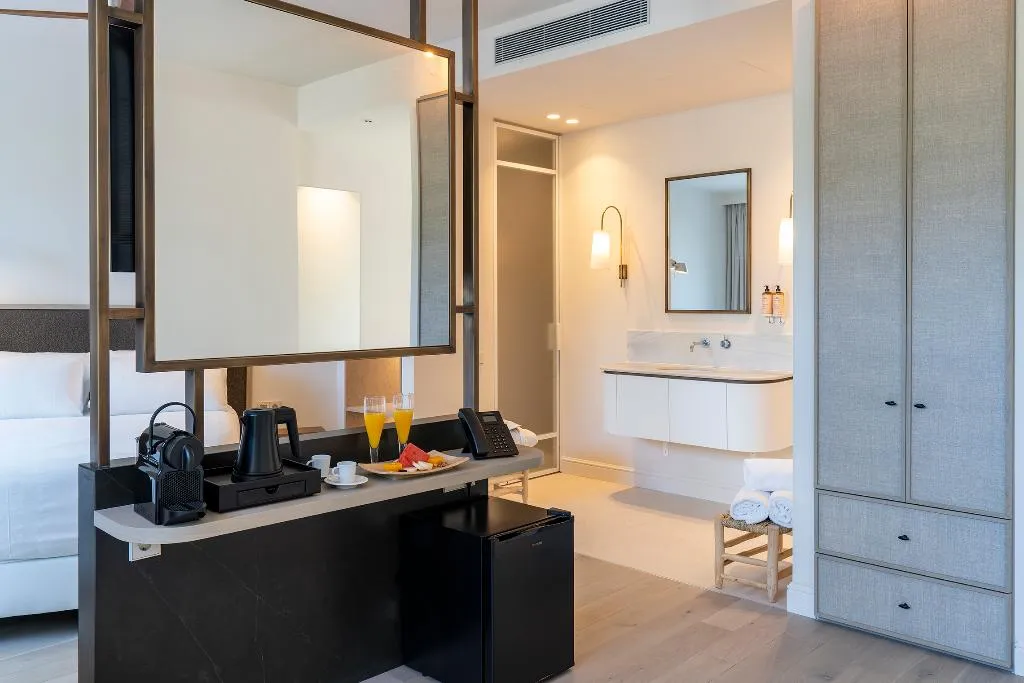 DOUBLE SINGLE USE DELUXE Room, Mercure Benidorm, Costa Blanca