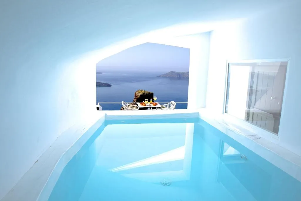 General view, Heavens Edge by Mr and Mrs White, Santorini