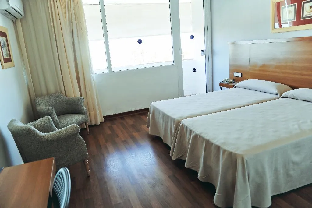 DOUBLE SINGLE USE STANDARD Room, Ohtels Carabela, Costa De La Luz