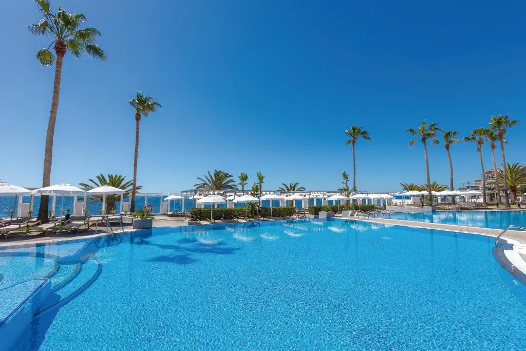 Pool, Hotel Riu Madeira - All Inclusive, Madeira