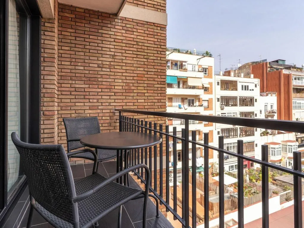 DOUBLE SUPERIOR Room, U232, Barcelona