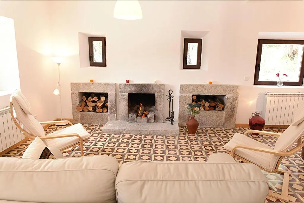 Room, Huerto San Antonio, Madrid