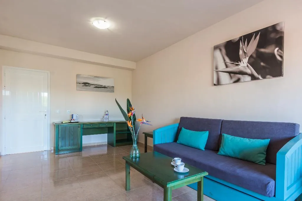 APARTMENT CAPACITY 3 ONE BEDROOM Room, Oasis Village, Fuerteventura