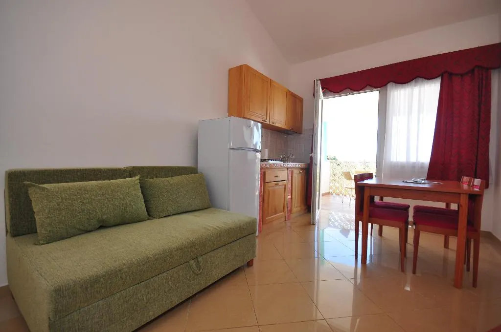 APARTMENT TWO BEDROOMS Room, Kazela Apartments, Istria