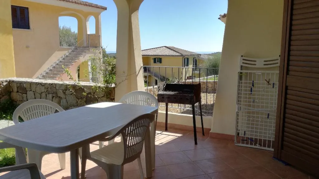 APARTMENT GARDEN VIEW Room, PMS CaseVacanze Budoni, Olbia