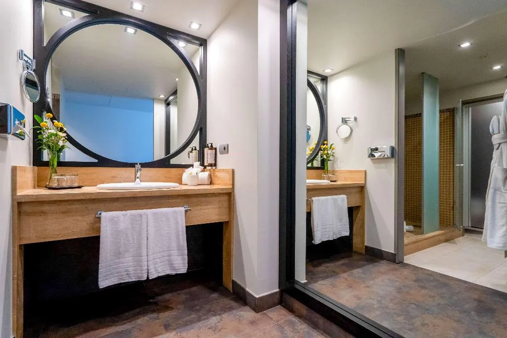 Room, Dolce By Wyndham Barcelona Resort, Barcelona