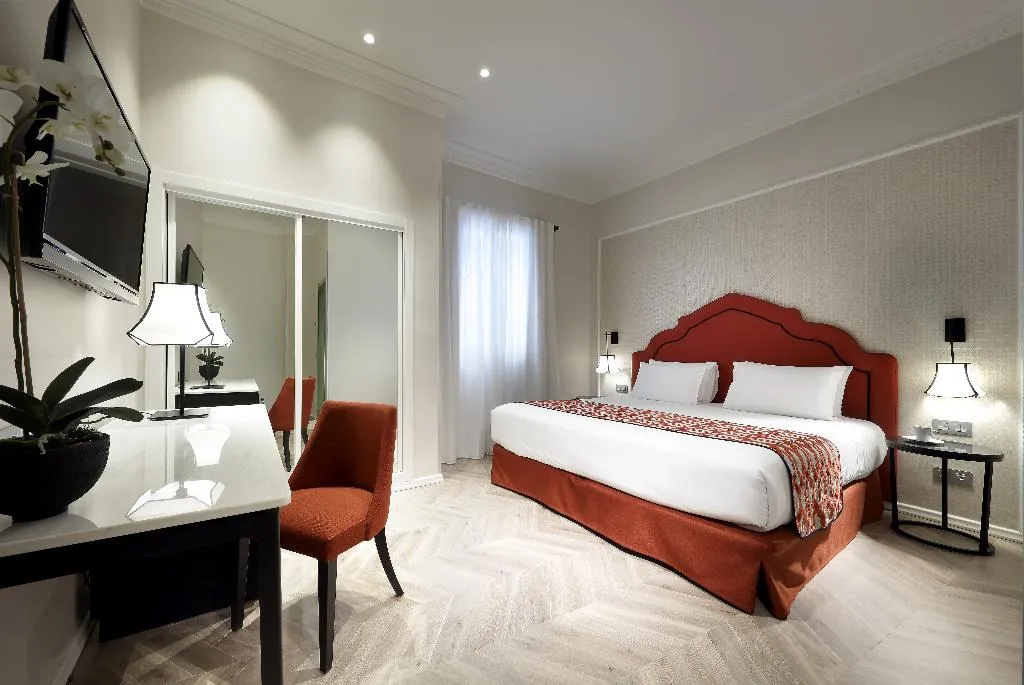 DOUBLE STANDARD Room, Eurostars Regina, Seville