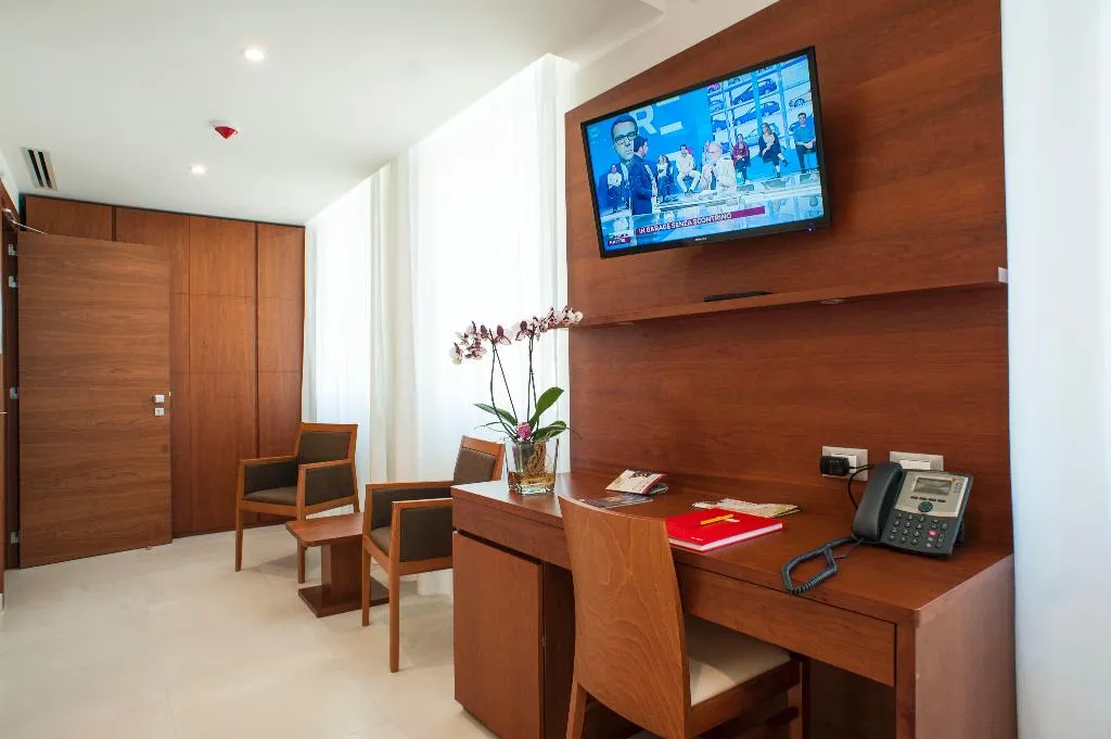 Room, Casa per Ferie Checkin Villa Angelina, Rome