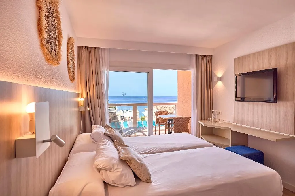 STUDIO STANDARD Room, Universal Aparthotel Don Camilo, Majorca