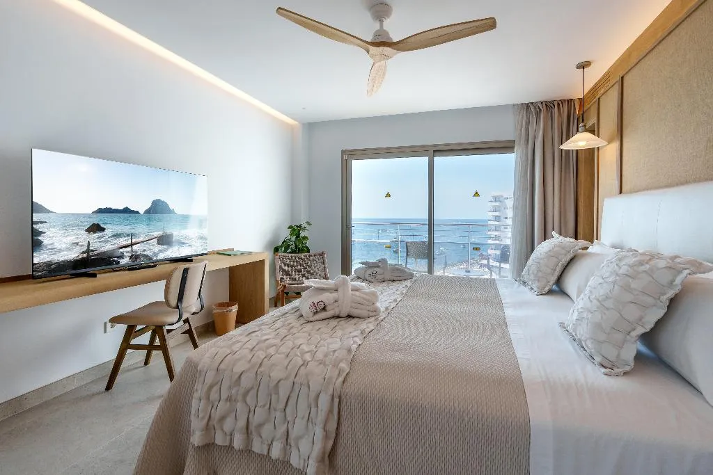 SUITE STANDARD Room, Bellamar, Ibiza