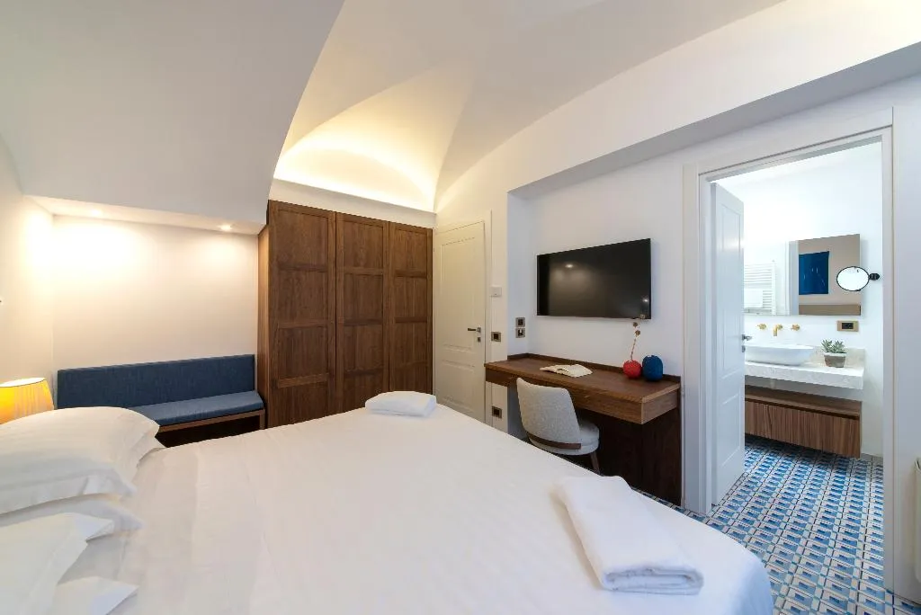 VILLA DELUXE OCEAN VIEW Room, Orablu Exclusive Villas, Naples