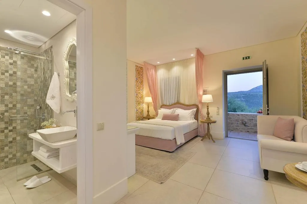 SUITE DELUXE SEA VIEW Room, Akrolithi Boutique Hotel & Suites, Kalamata