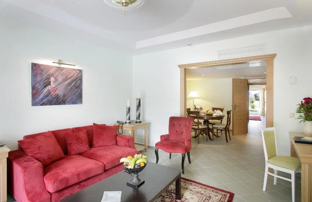 SUITE WITH PRIVATE POOL Room, Theophano Imperial Palace, Halkidiki