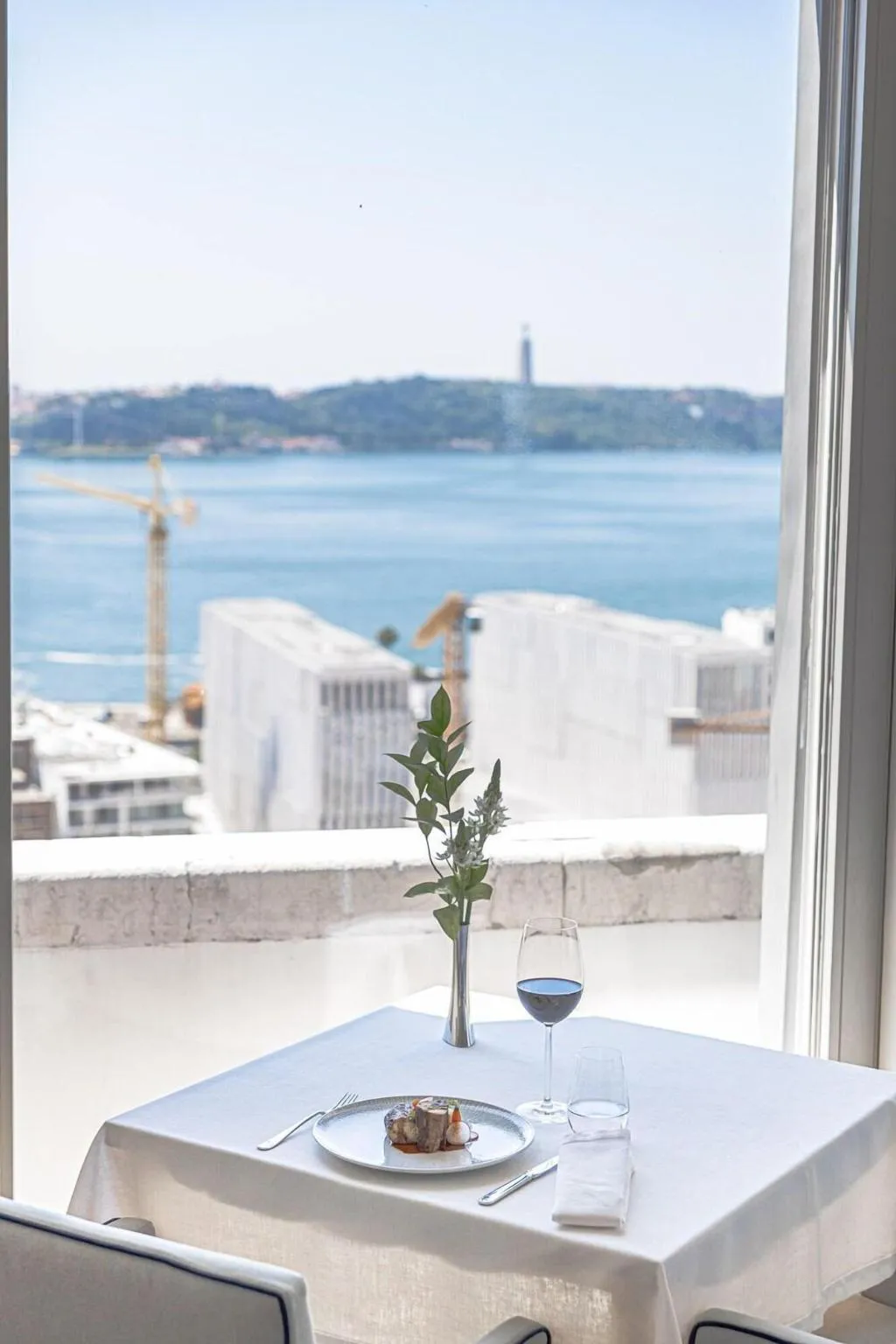 Restaurant, Verride Palácio Santa Catarina, Lisbon
