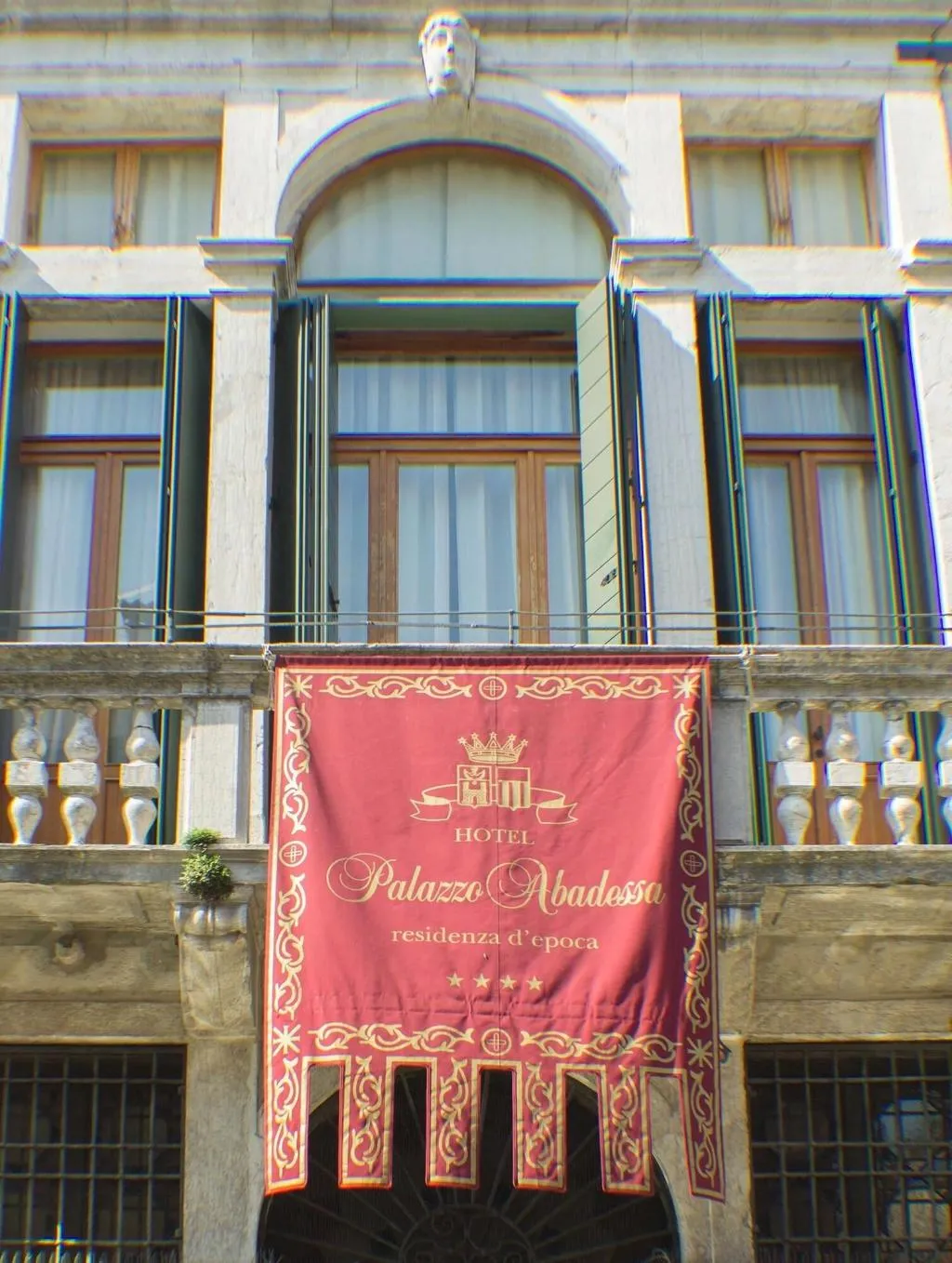 SUITE QUEEN SIZE BED Room, Palazzo Abadessa, Venice