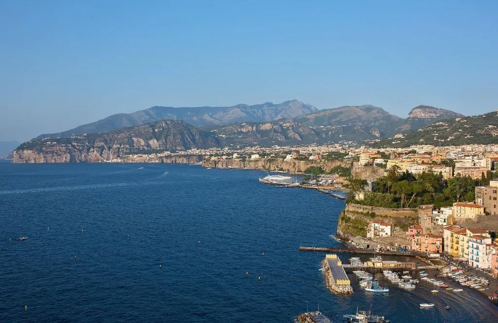 General view, Belair, Naples