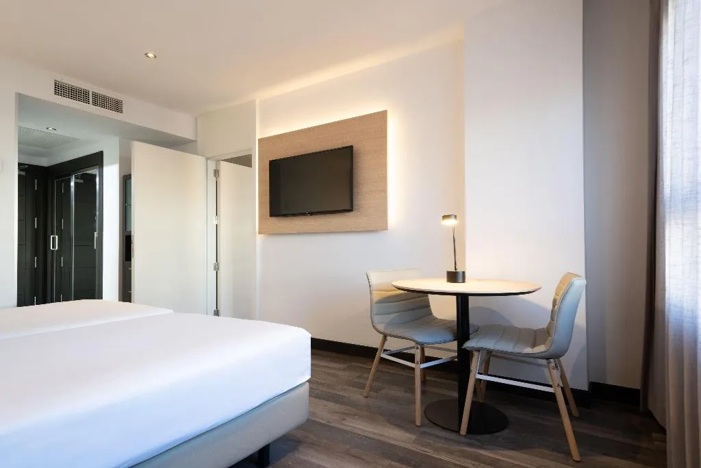 Room CONNECTING ROOM Room, Hotel Cádiz Paseo del Mar, Affiliated by Meliá, Costa De La Luz