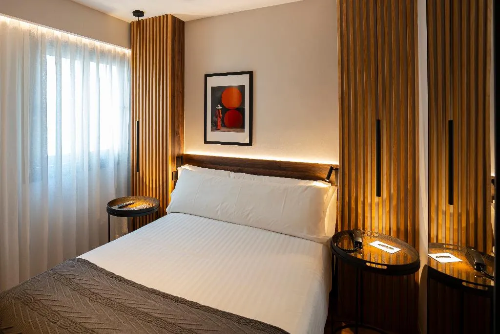SINGLE STANDARD Room, Zenit Borrell, Barcelona