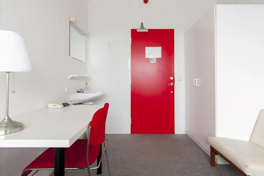 Double or Twin WITH SHARED BATHROOM Room, Hotel 101 Guesthouse, Reykjavik