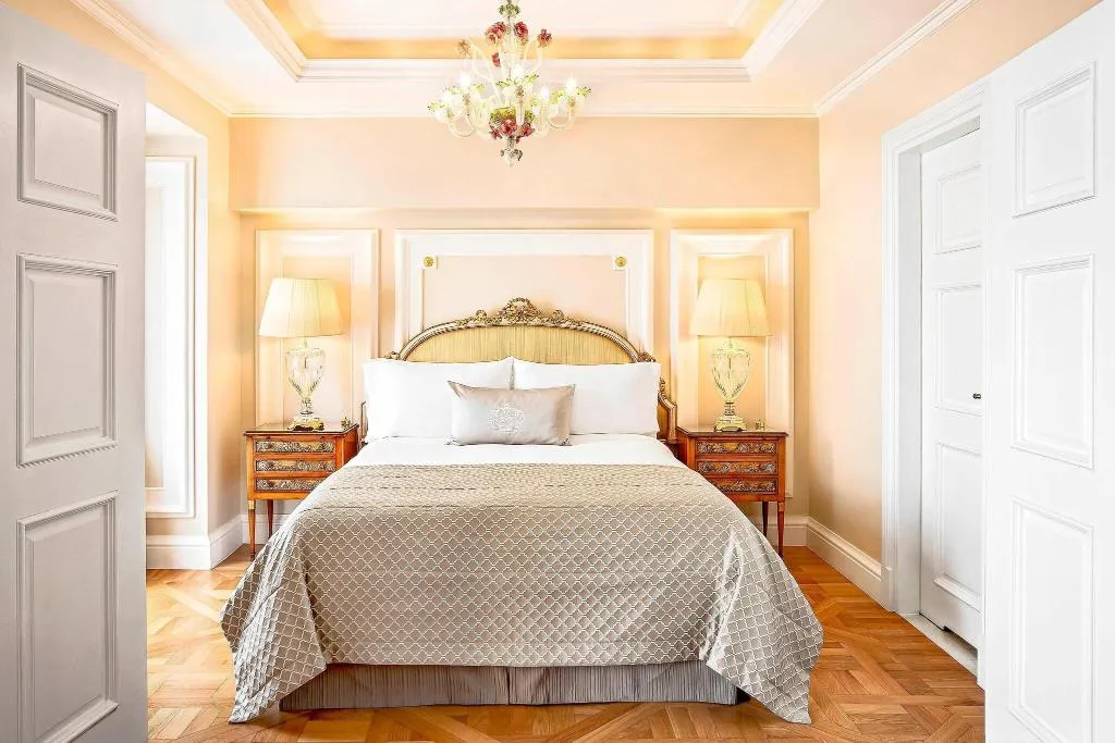 Room, King George A Luxury Collection Hotel, Athens