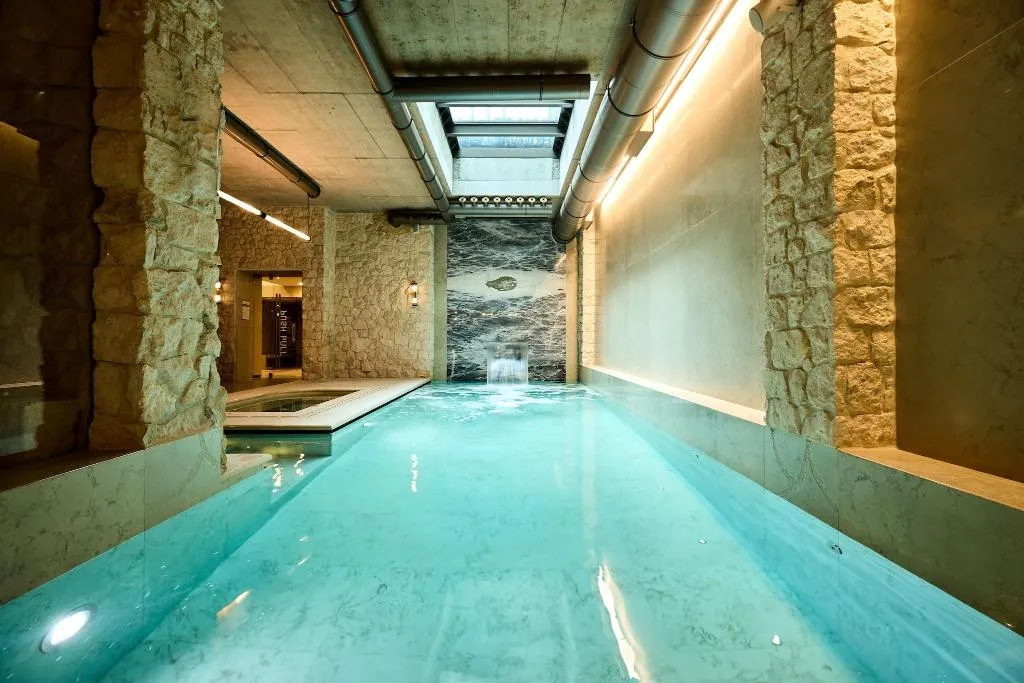 Pool, H15 Palace, a Luxury Collection Hotel, Krakow