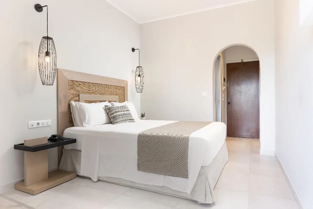 Double or Twin SUPERIOR SEA VIEW Room, Paradise Hotel Corfu, Corfu