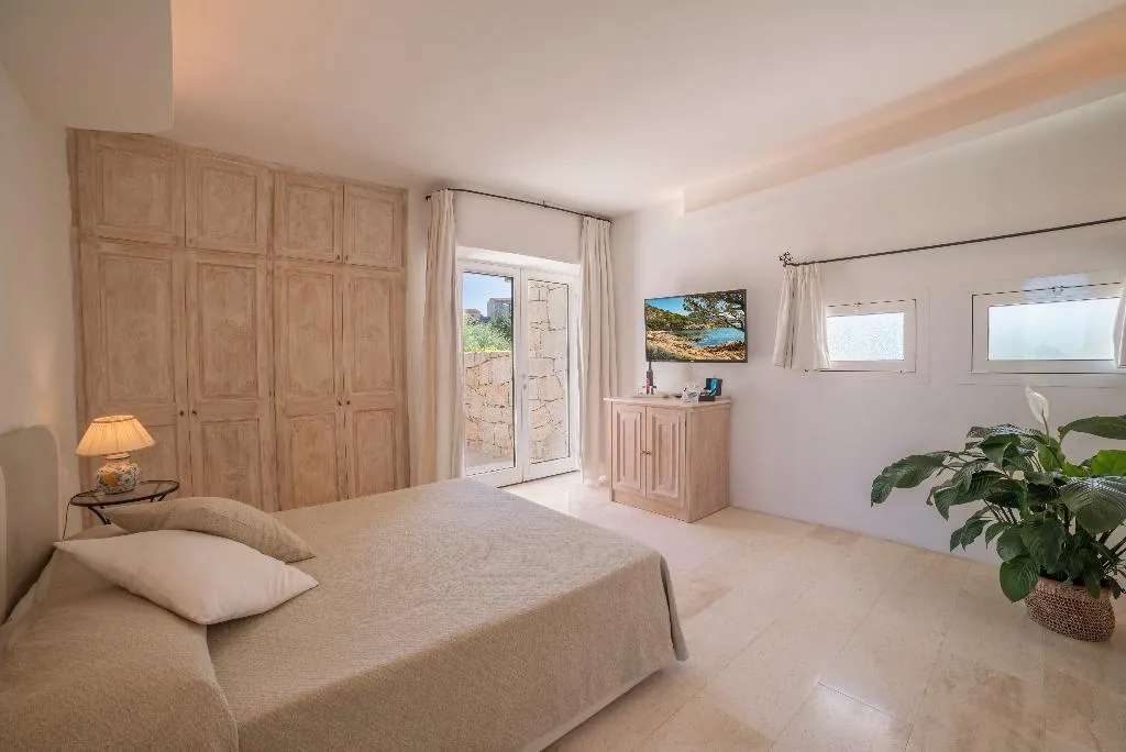 JUNIOR SUITE STANDARD Room, Grand Relais dei Nuraghi, Olbia