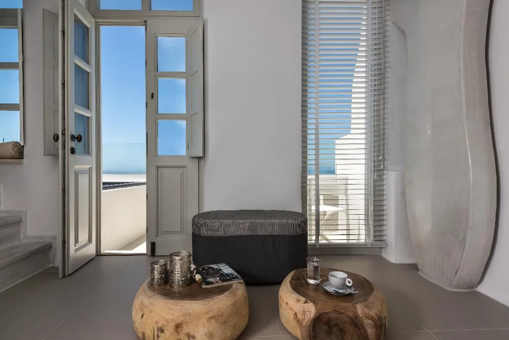 JUNIOR SUITE STANDARD Room, Nefeles Luxury Suites, Santorini
