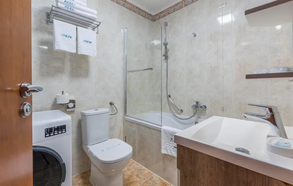 DOUBLE WITH TERRACE Room, Aparthotel Adeo, Istria