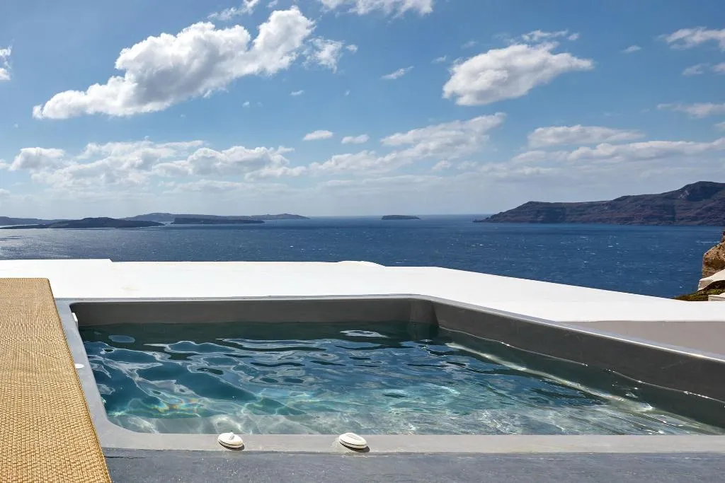 Room, Allure Breeze Suites, Santorini