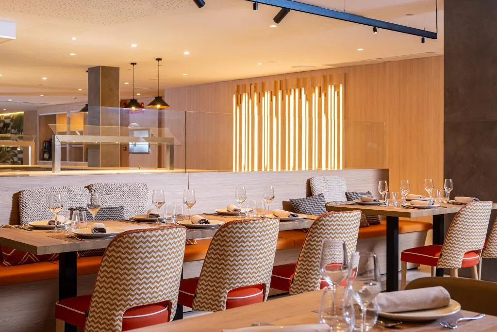 Restaurant, L'Azure Hotel, Costa Brava