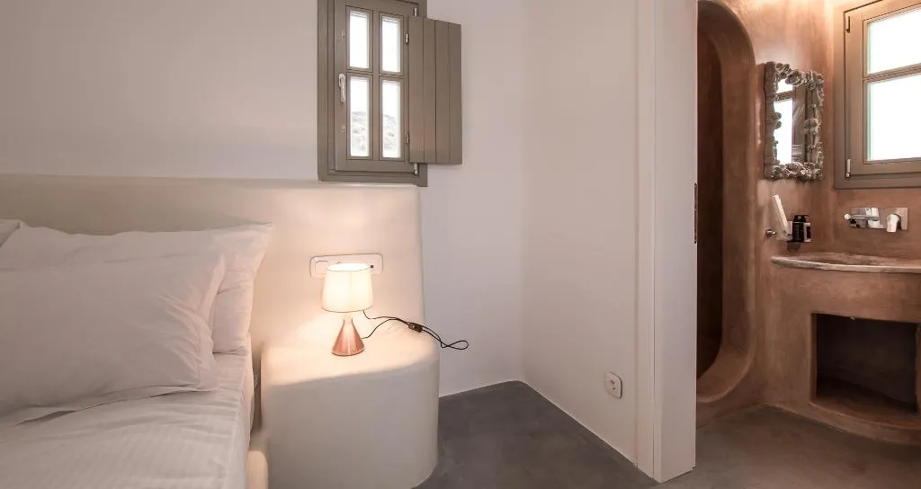 VILLA WITH PRIVATE POOL Room, Cape 9, Santorini