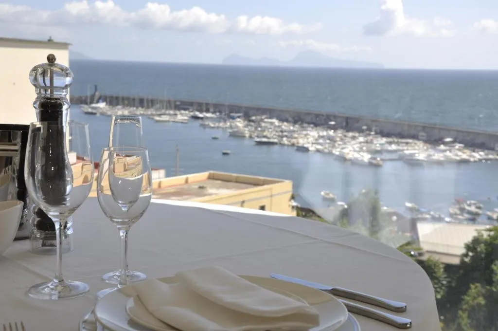 Restaurant, Poseidon, Naples