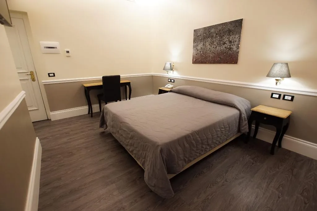 TRIPLE TWO BEDS Room, Giglio Dell'Opera, Rome