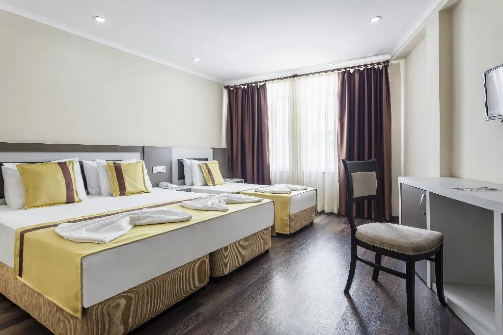 FAMILY ROOM STANDARD Room, Ayhan Hotel, Antalya