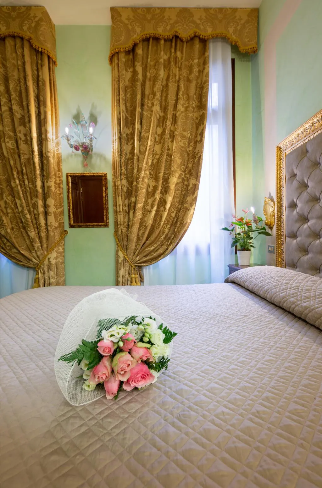 Double or Twin RUN OF HOUSE Room, Marconi, Venice