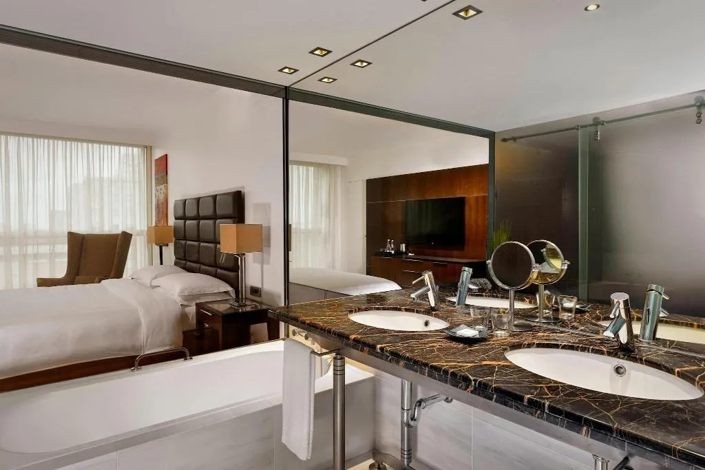 Room, Sheraton Porto Hotel & Spa, Porto
