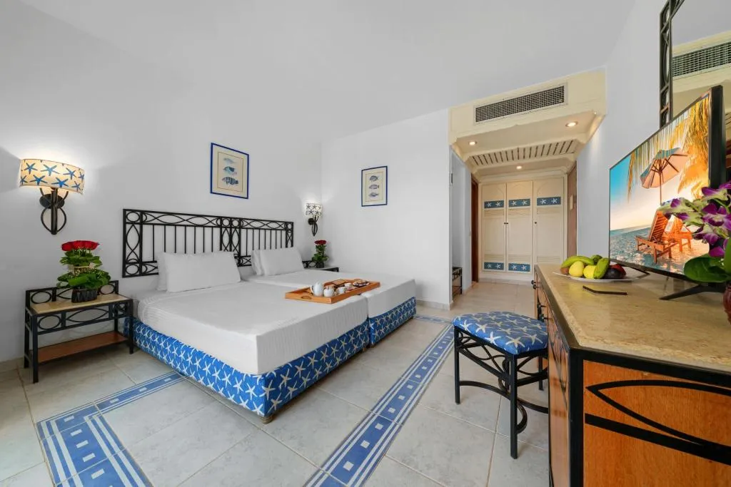 Double or Twin WITH BALCONY Room, Domina Coral Bay Resort, Diving , Spa & Casino, Red Sea Riviera