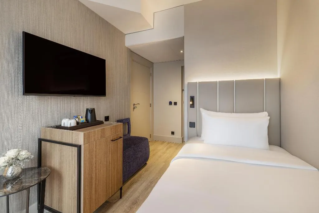 SINGLE STANDARD Room, NH Amsterdam Leidseplein, Amsterdam