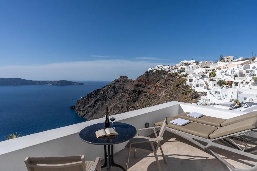 SUITE EXECUTIVE Room, Cliffside Suites, Santorini