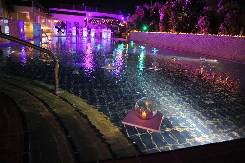 Pool, Radisson Blu Cairo Heliopolis, Cairo