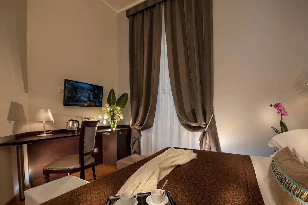 Room, Dve Suite Rome, Naples