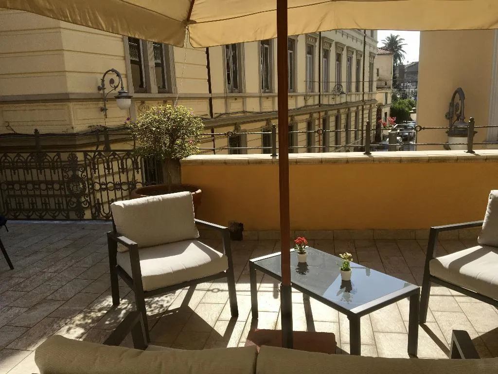 Terrace, Palazzo Benucci - Residenza Di Charme, Naples