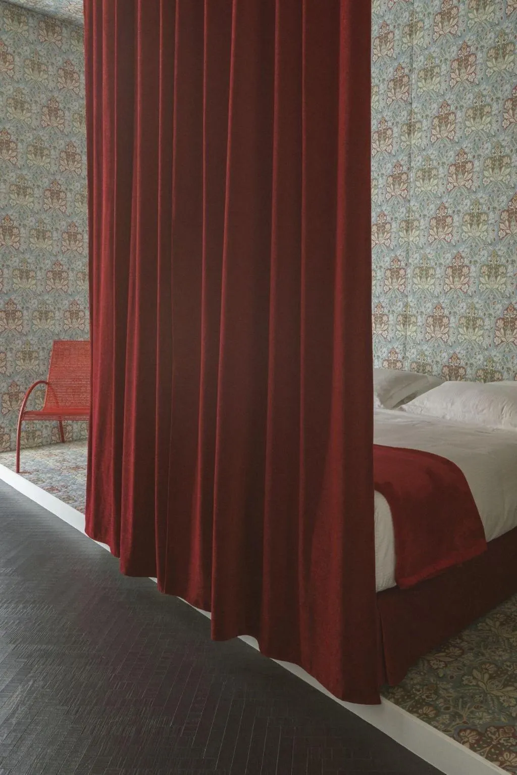 Room, Asmundo Di Gisira, Catania