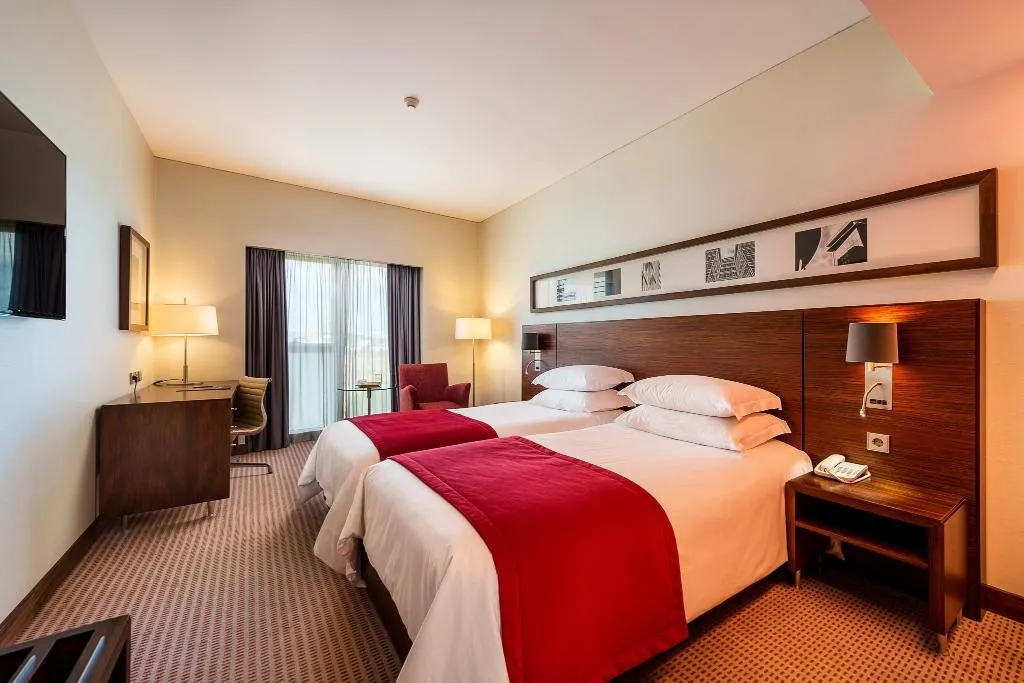 TWIN STANDARD Room, Lagoas Park, Lisbon